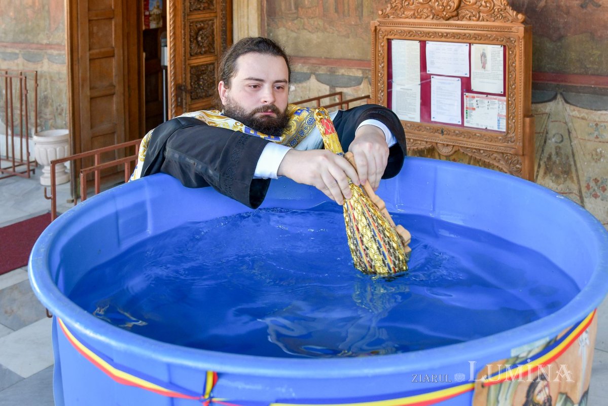 Ajunul Bobotezei la Reședința Patriarhală din București 283137