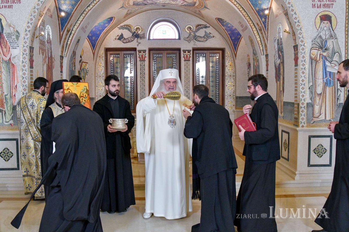 Ajunul Bobotezei la Reședința Patriarhală din București 283155