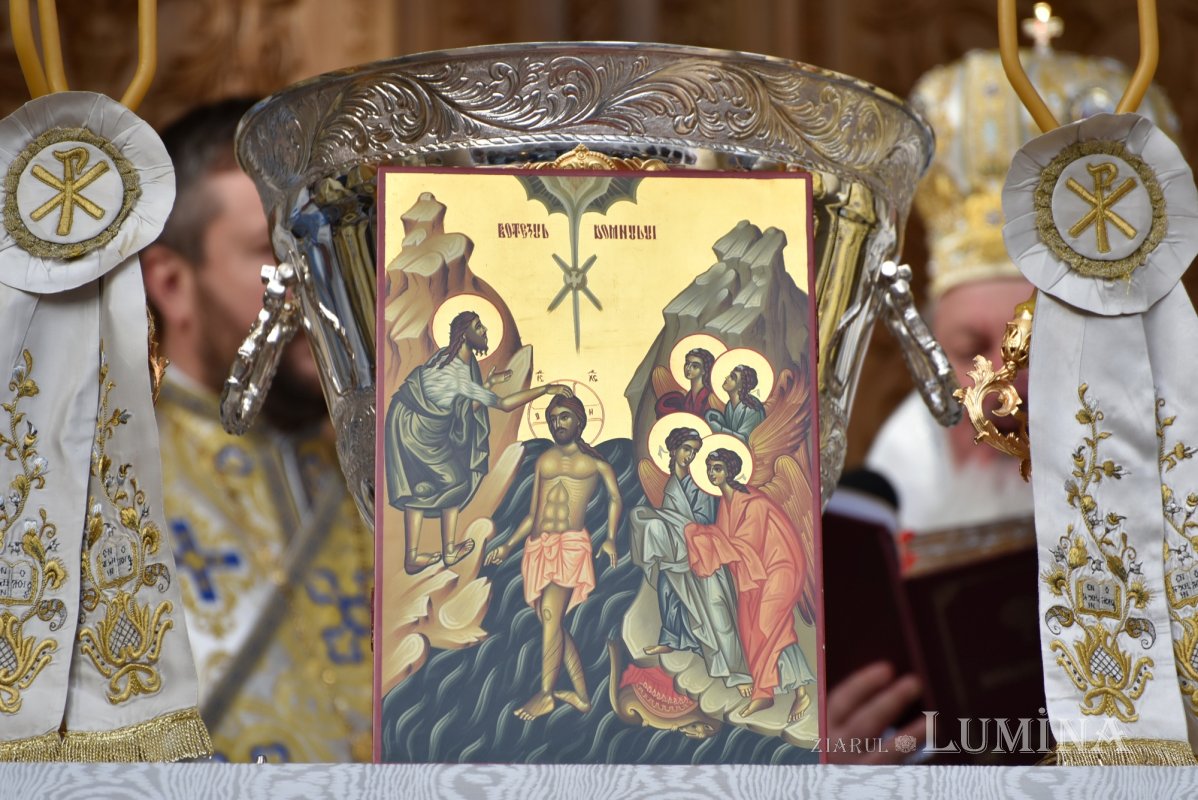 Sărbătoarea Botezului Domnului la Catedrala Patriarhală din București 283247