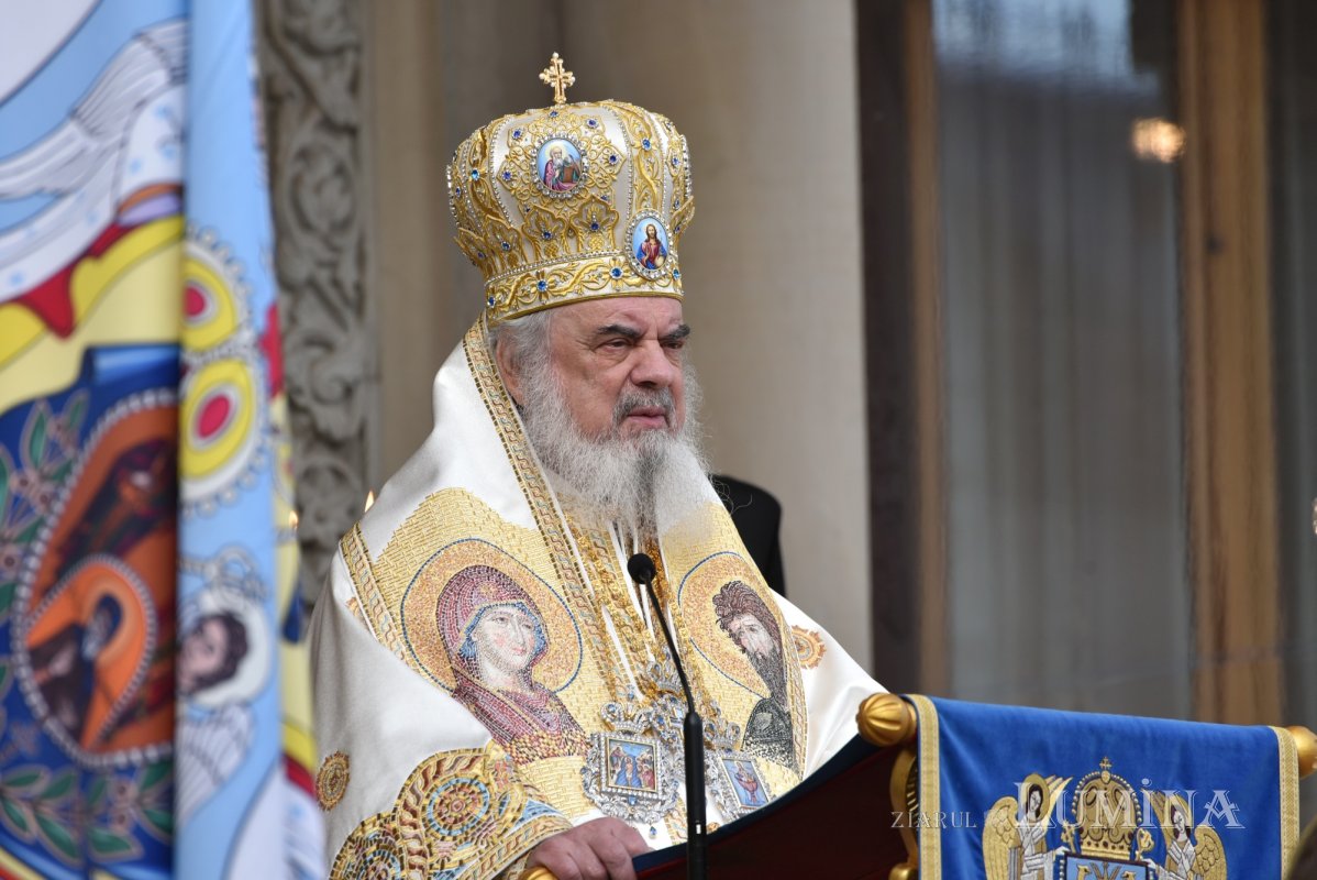 Sărbătoarea Botezului Domnului la Catedrala Patriarhală din București 283256