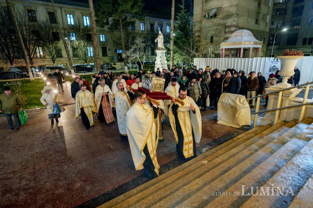 Debutul sărbătorii Sfântului Grigorie de Nyssa în centrul Capitalei 283639