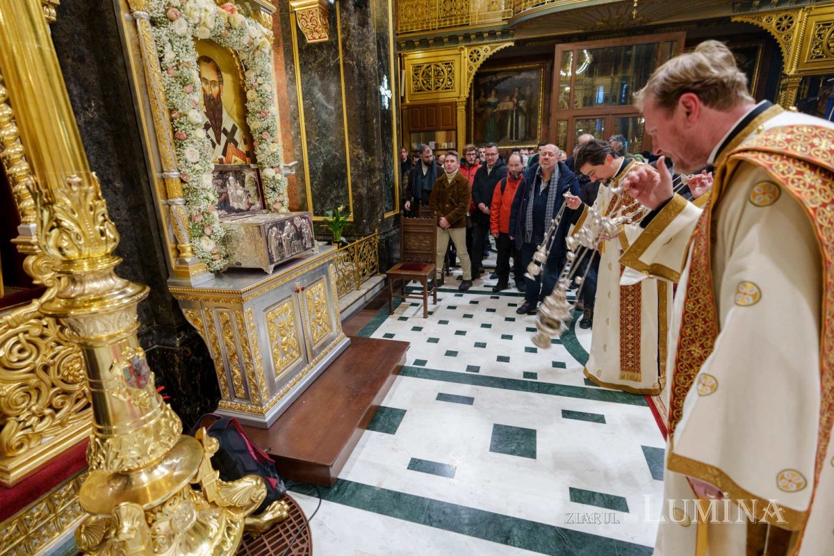 Debutul sărbătorii Sfântului Grigorie de Nyssa în centrul Capitalei 283640