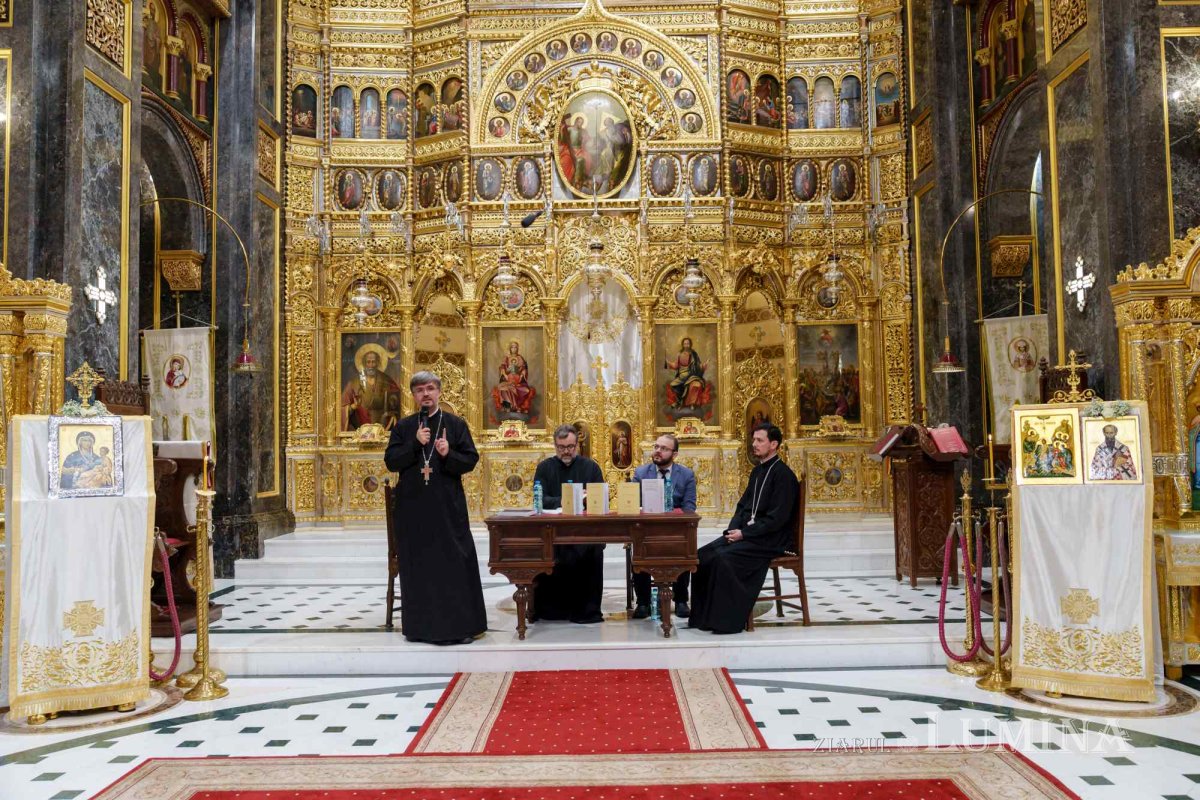 Debutul sărbătorii Sfântului Grigorie de Nyssa în centrul Capitalei 283654