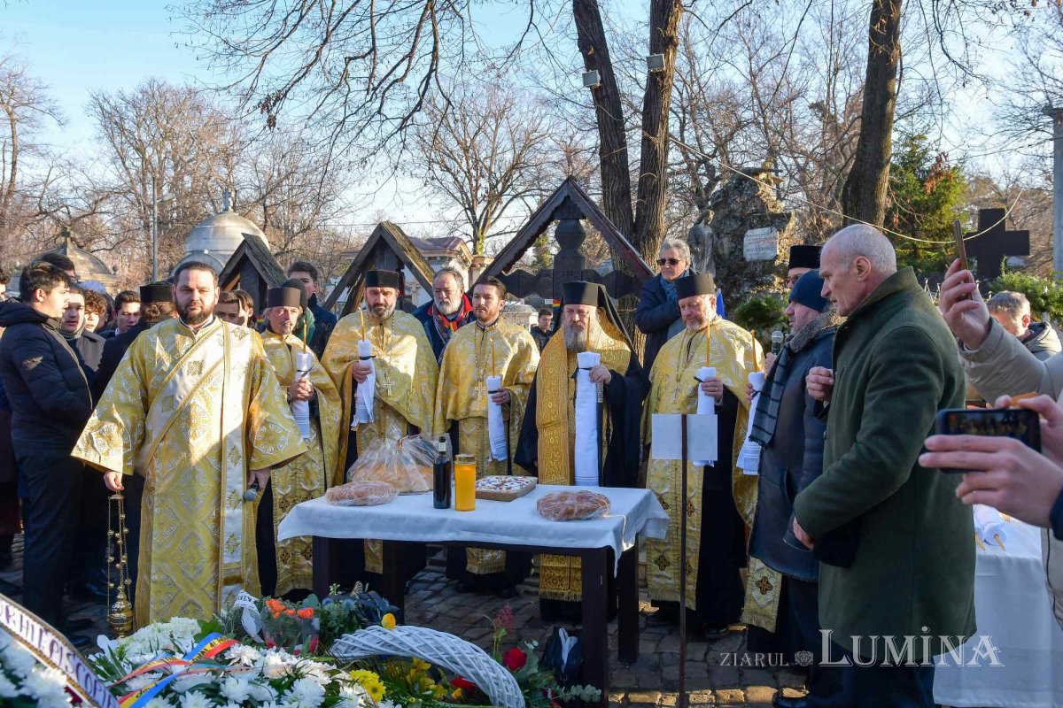 Rugăciuni de pomenire pentru poetul Mihai Eminescu în Capitală 283927