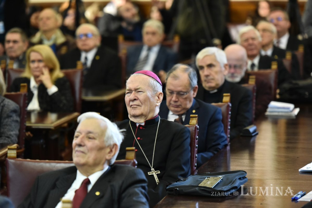Sesiune festivă dedicată Zilei Culturii Naționale  la Academia Română 284003