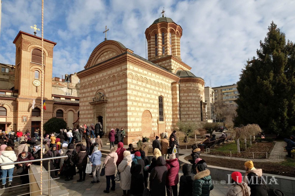 Procesiune tradițională la Biserica Domnească din Capitală 284092