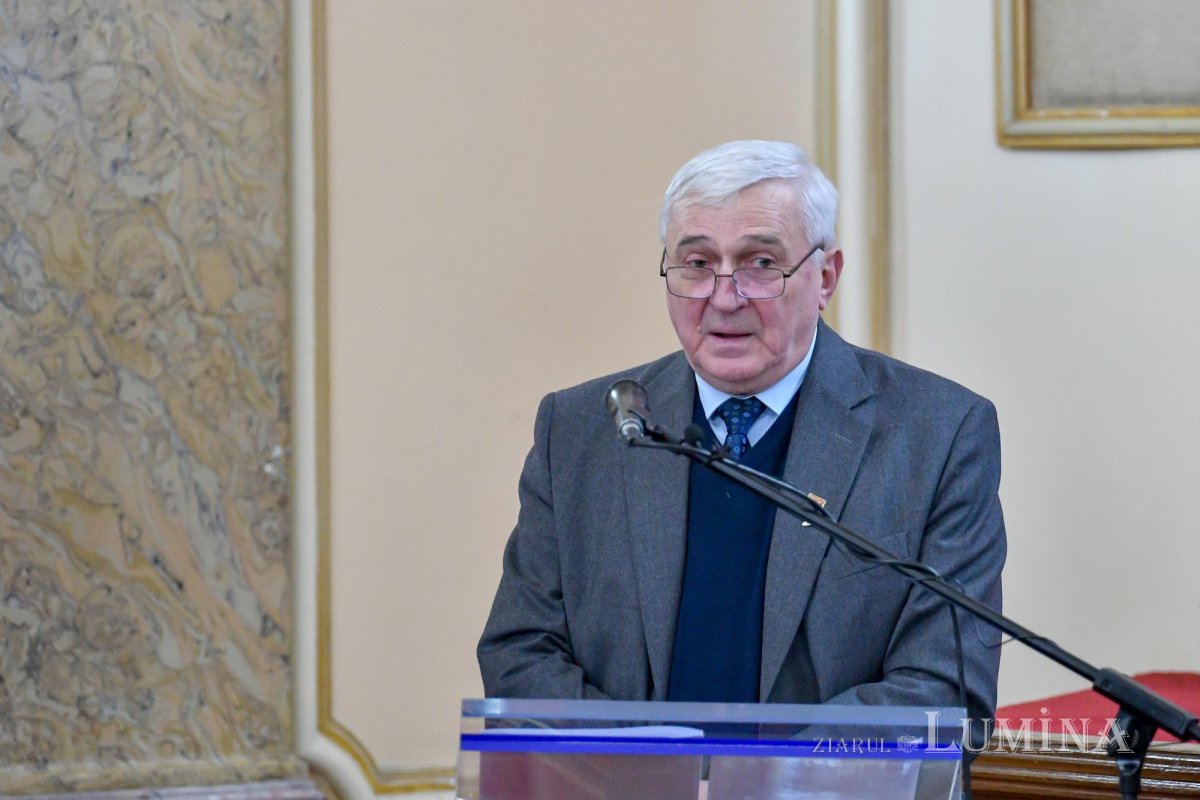 Simpozion istoric la Cercul Militar Național 284586