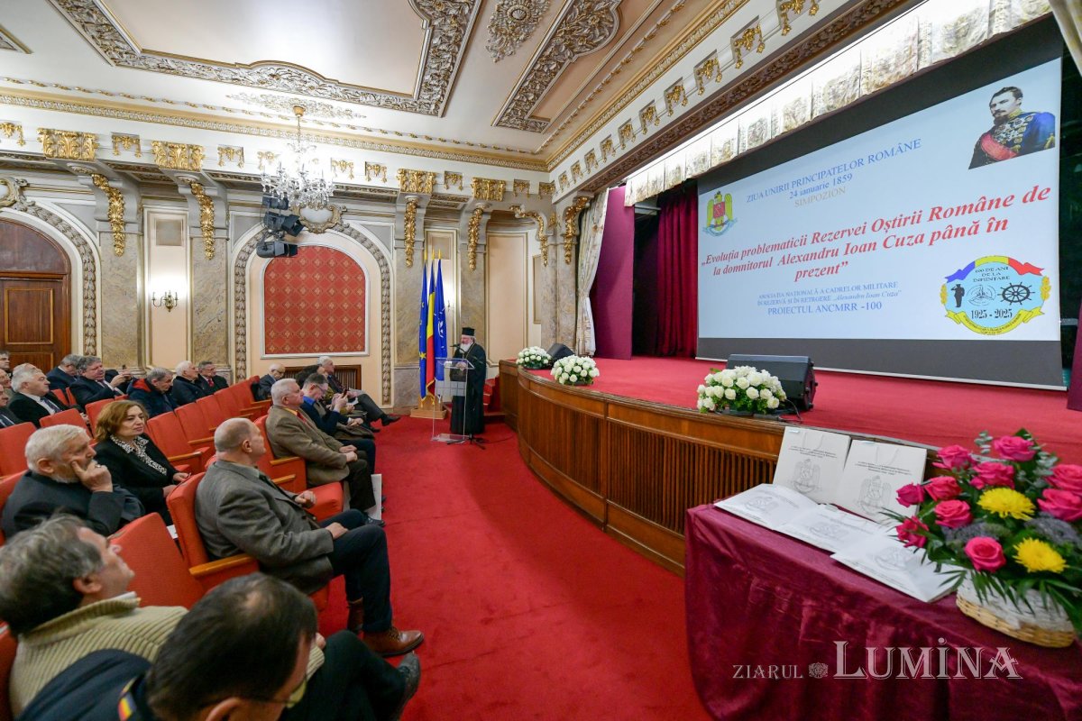 Simpozion istoric la Cercul Militar Național 284590