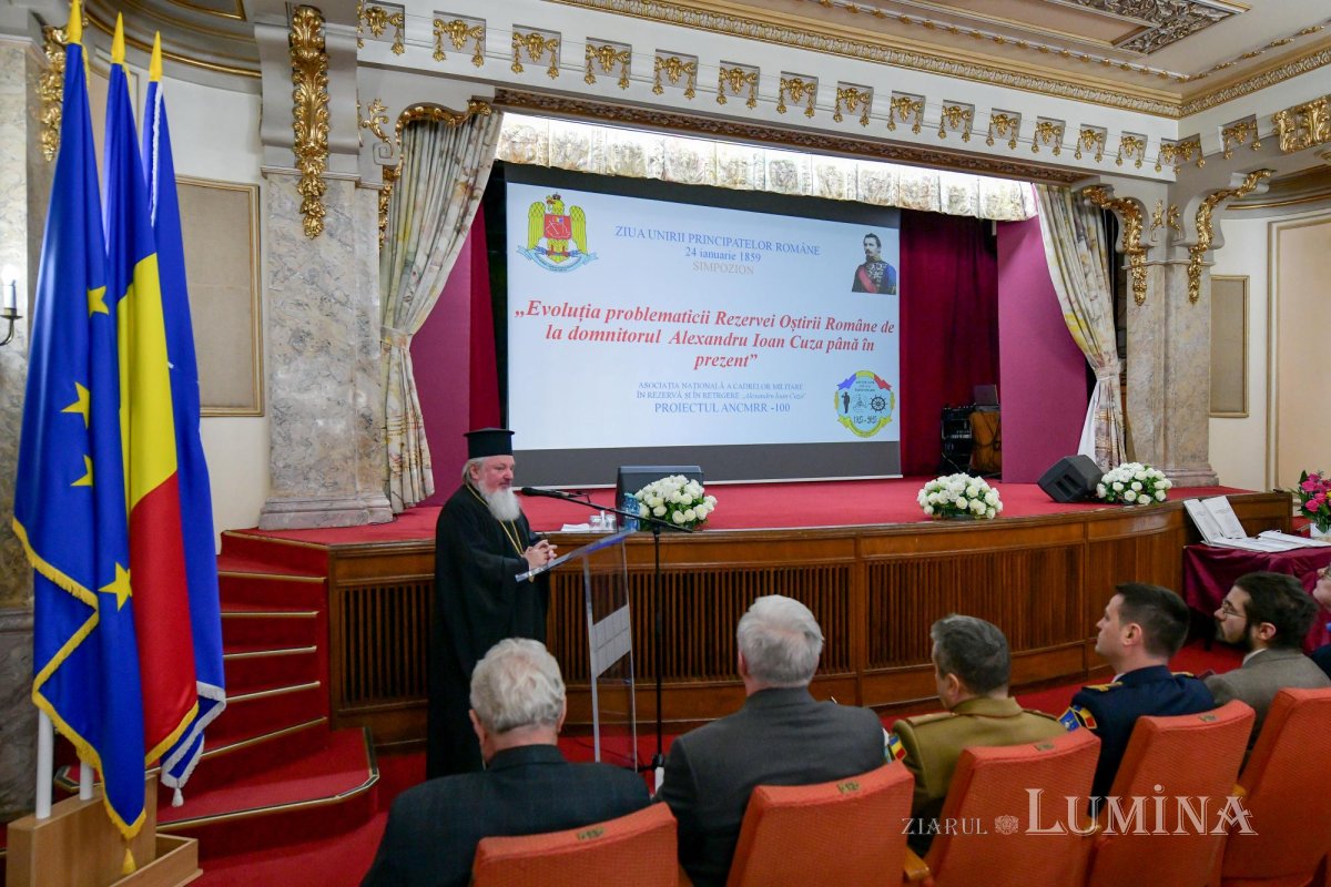 Simpozion istoric la Cercul Militar Național 284595