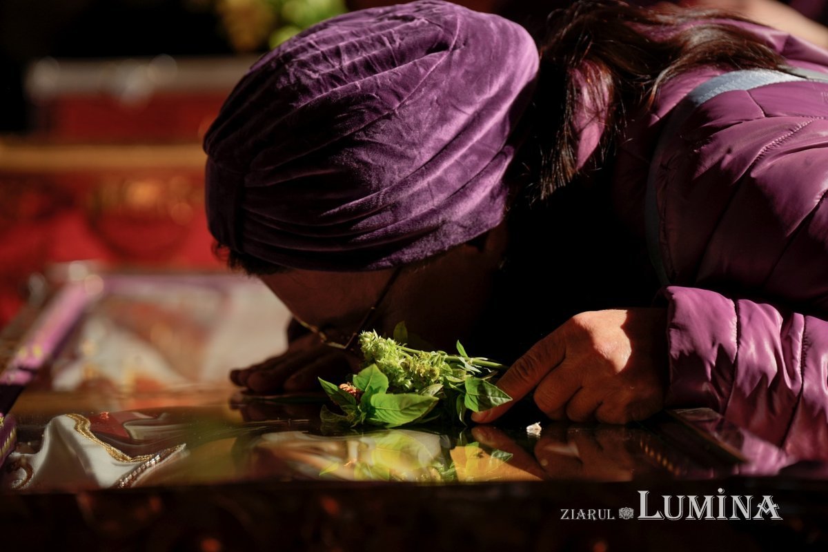 Suferința, însoțită de rugăciune și solidaritate frățească 284722