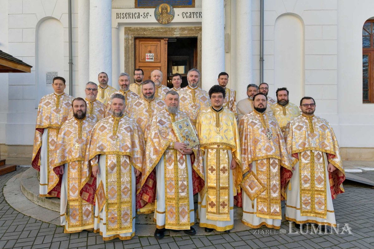 Ocrotitorii învățământului teologic cinstiți la București 285172