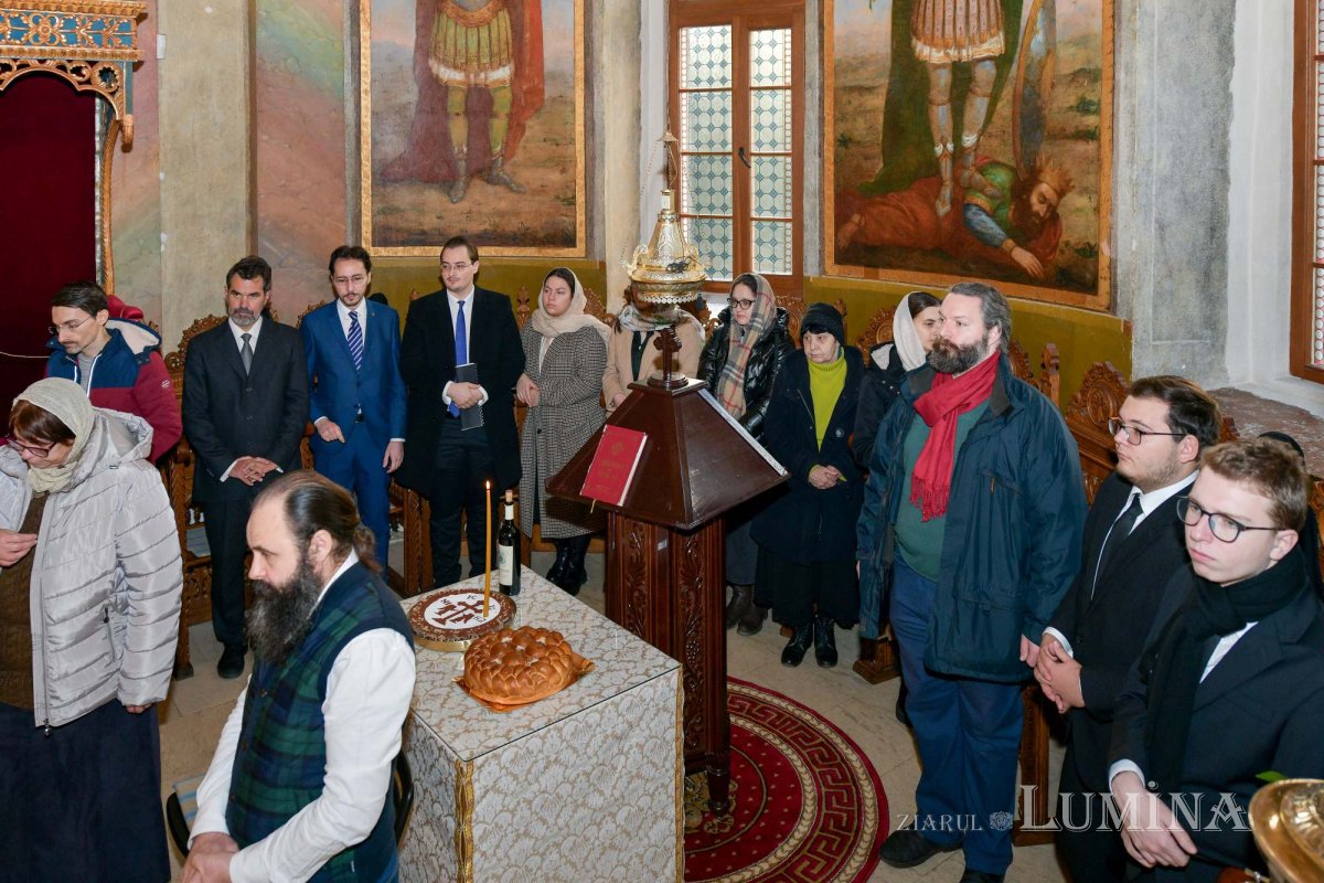 Ocrotitorii învățământului teologic cinstiți la București 285178