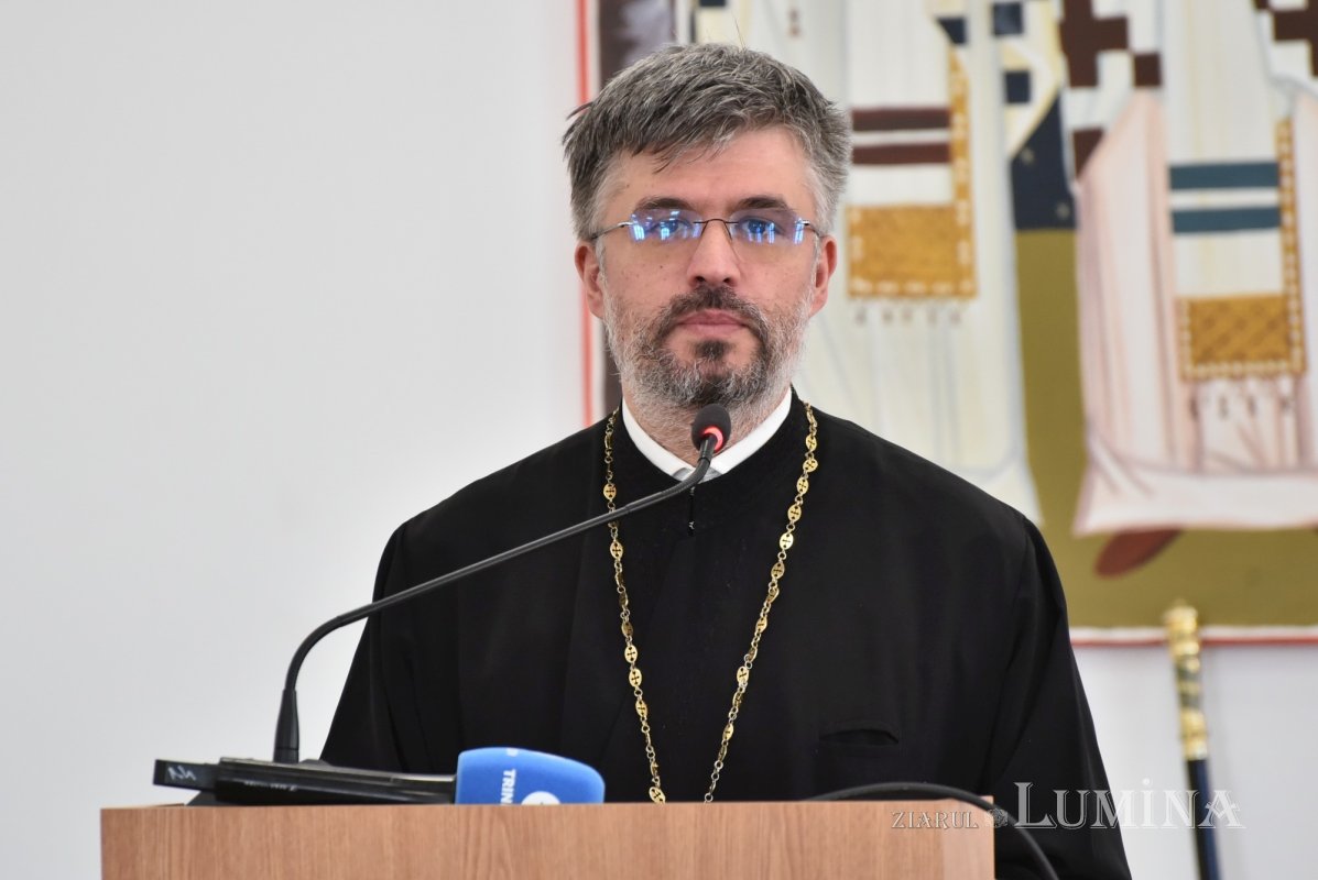 Ocrotitorii învățământului teologic cinstiți la București 285222