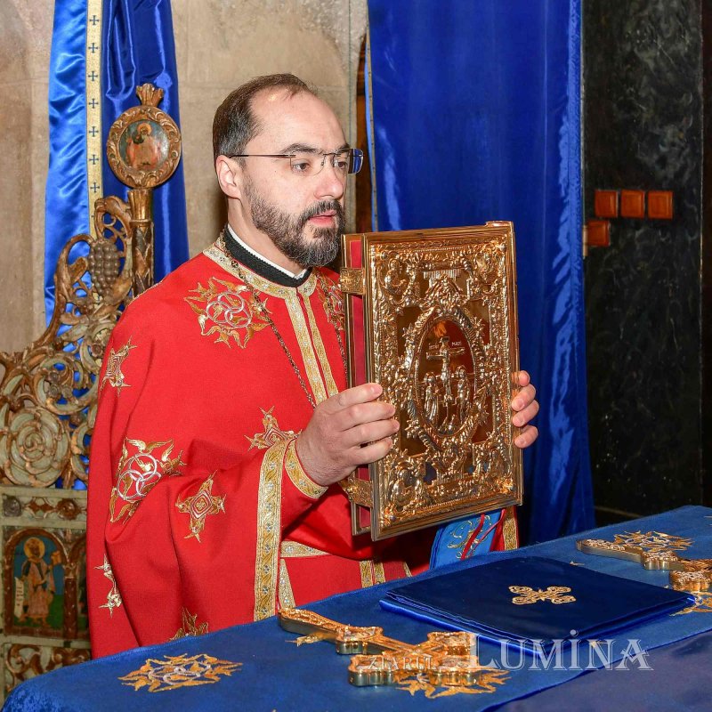 Taina preoției pentru un ostenitor la Biroul de presă al Patriarhiei Române 285382