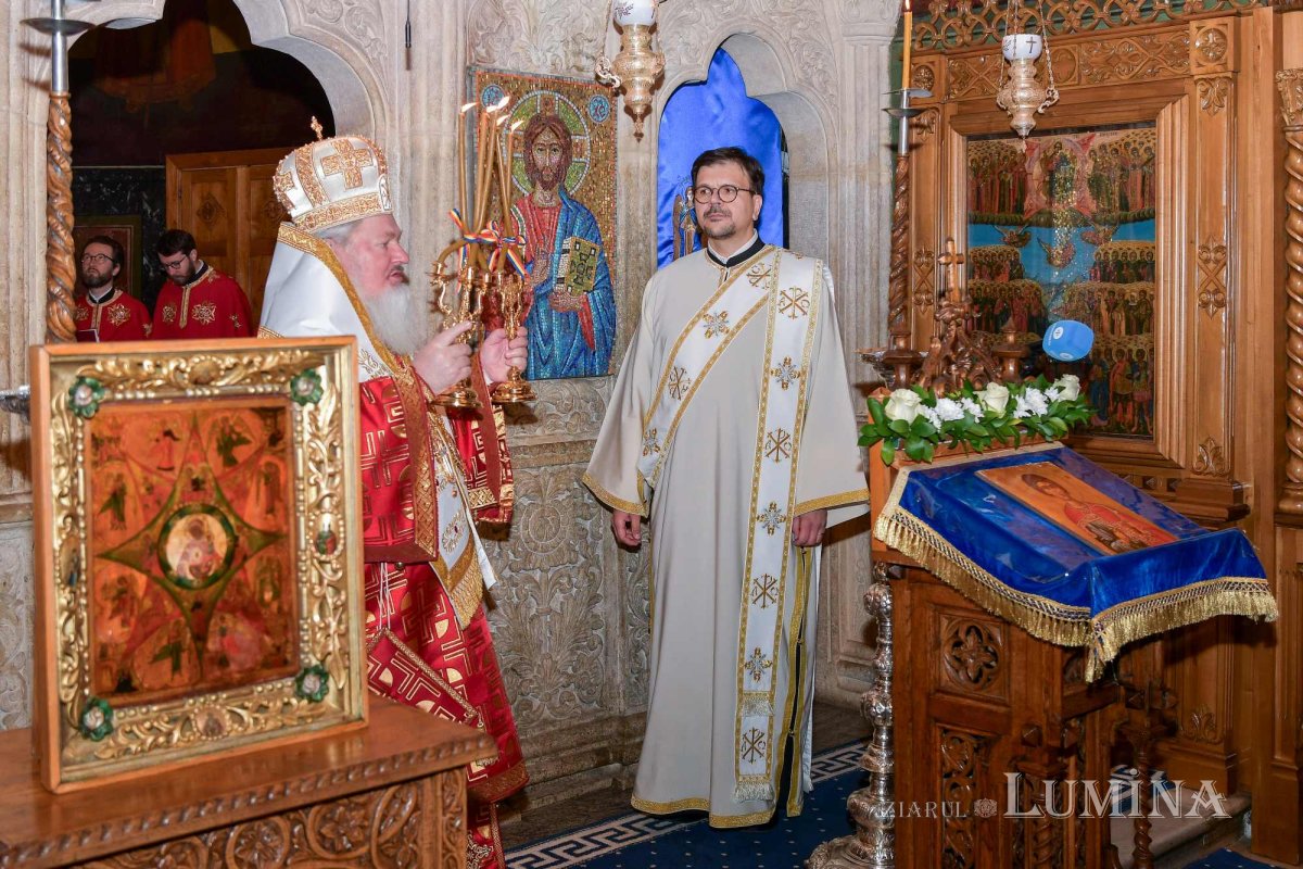 Taina preoției pentru un ostenitor la Biroul de presă al Patriarhiei Române 285388