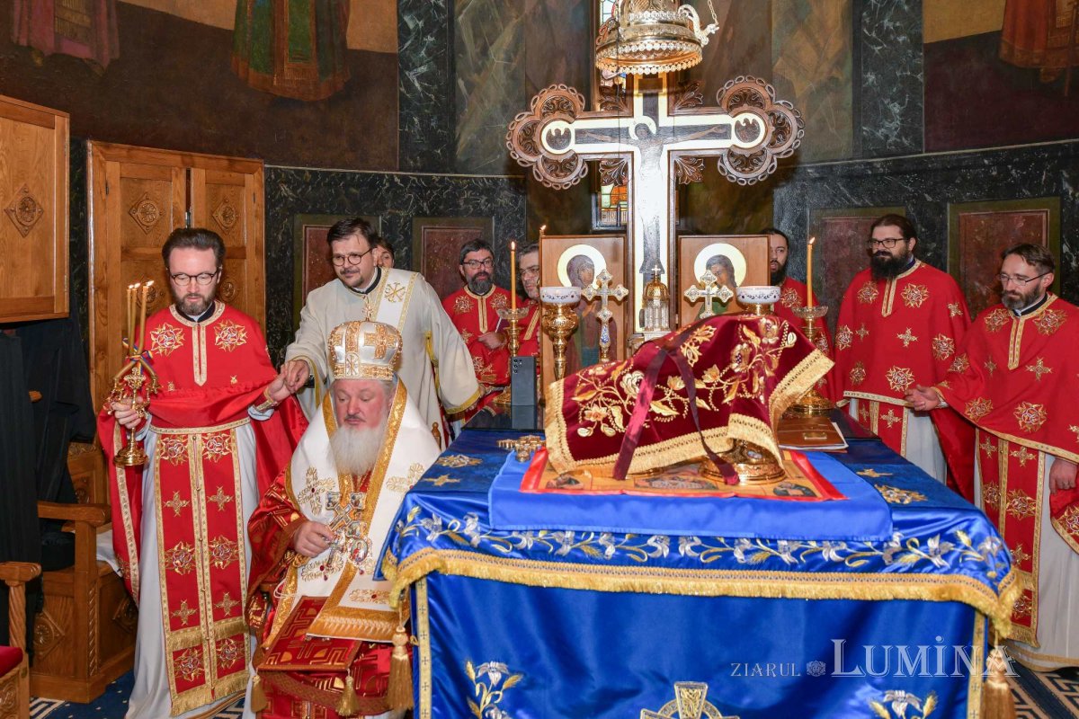 Taina preoției pentru un ostenitor la Biroul de presă al Patriarhiei Române 285402