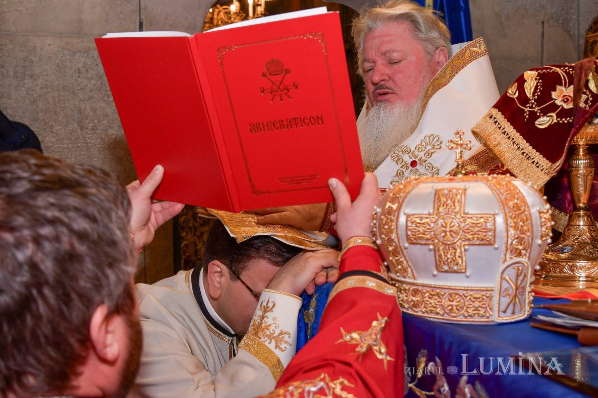 Taina preoției pentru un ostenitor la Biroul de presă al Patriarhiei Române 285404