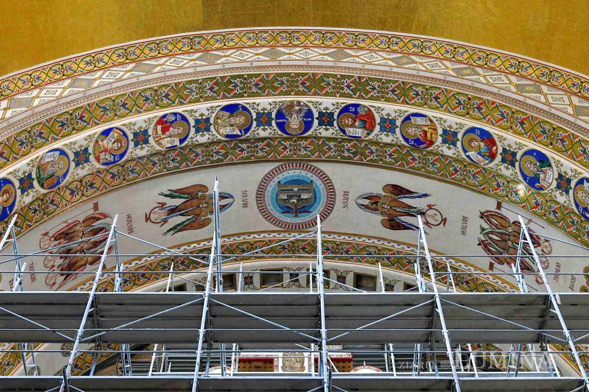 Șantierul Catedralei Naționale în ultima lună a sezonului rece 285821