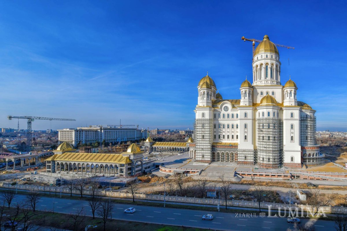 Șantierul Catedralei Naționale în ultima lună a sezonului rece 285852