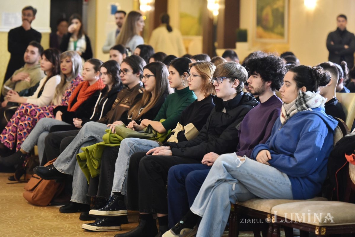 Binecuvântarea Sfântului Pantelimon pentru vârstnici îngrijiți în București 286107