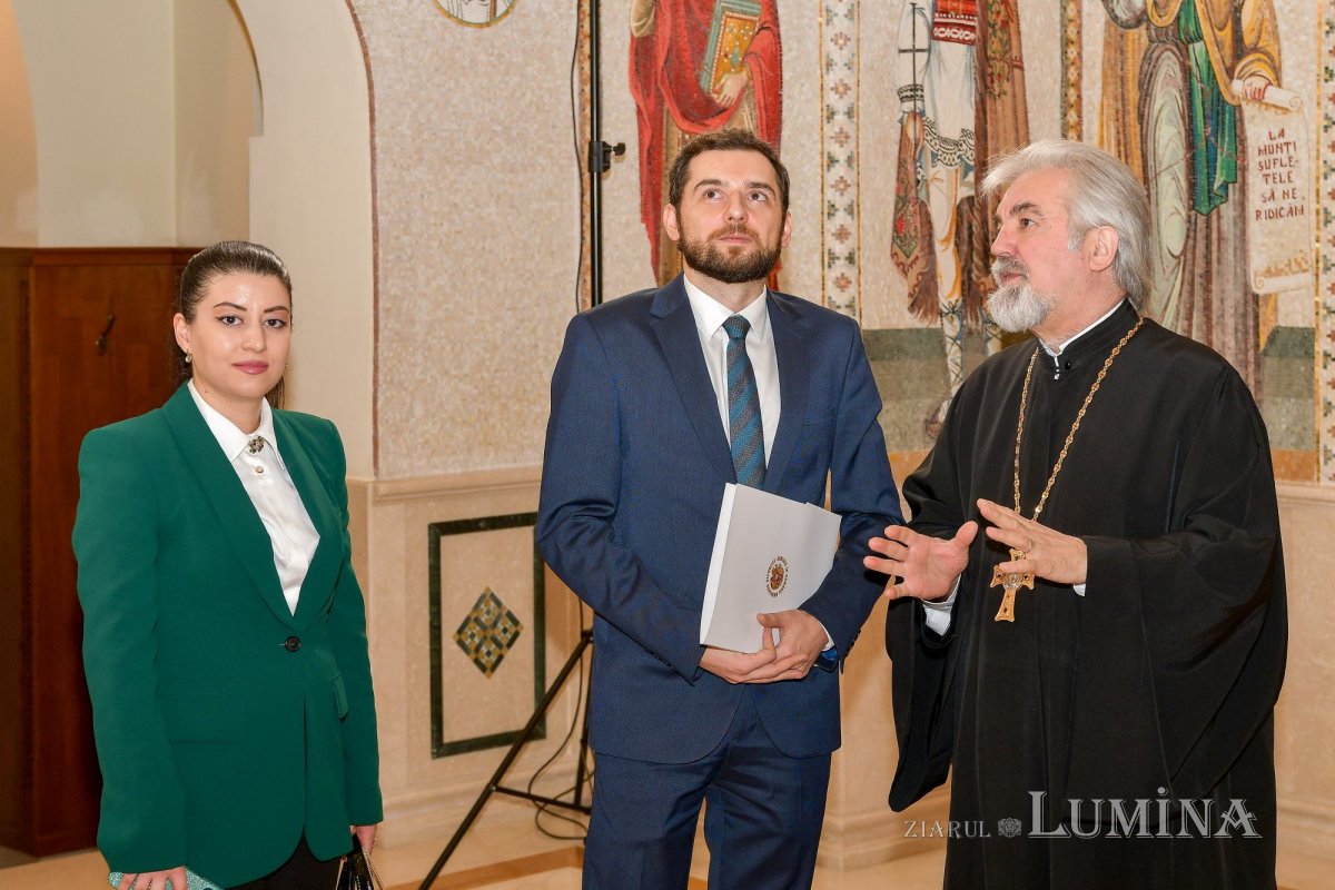 Patriarhul României l‑a primit pe noul ambasador al Republicii Armenia  286249