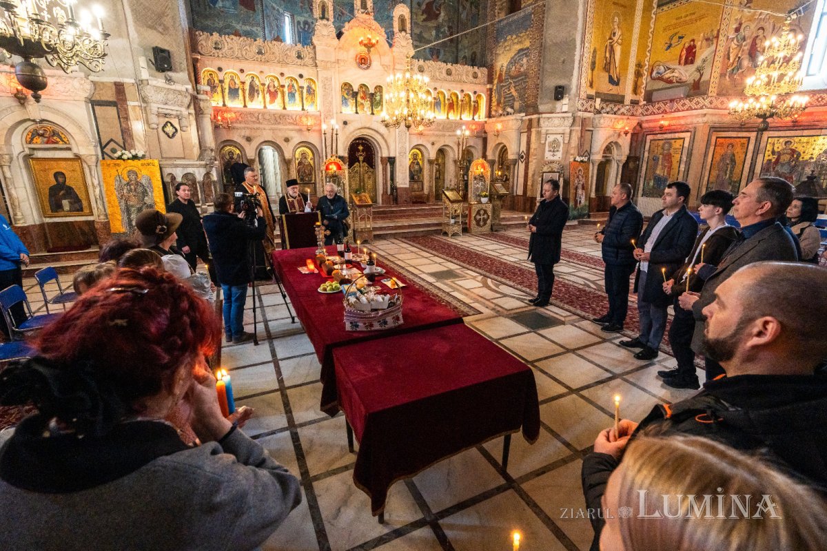 Parastas pentru victimele războiului din Ucraina 286961