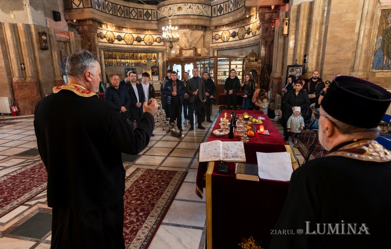 Parastas pentru victimele războiului din Ucraina 286967