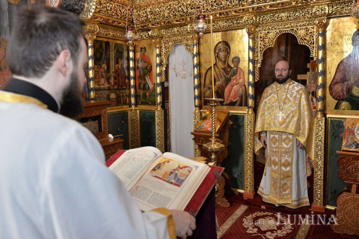 „Rugăciunea smerită este temelia vieții creștine” 286989