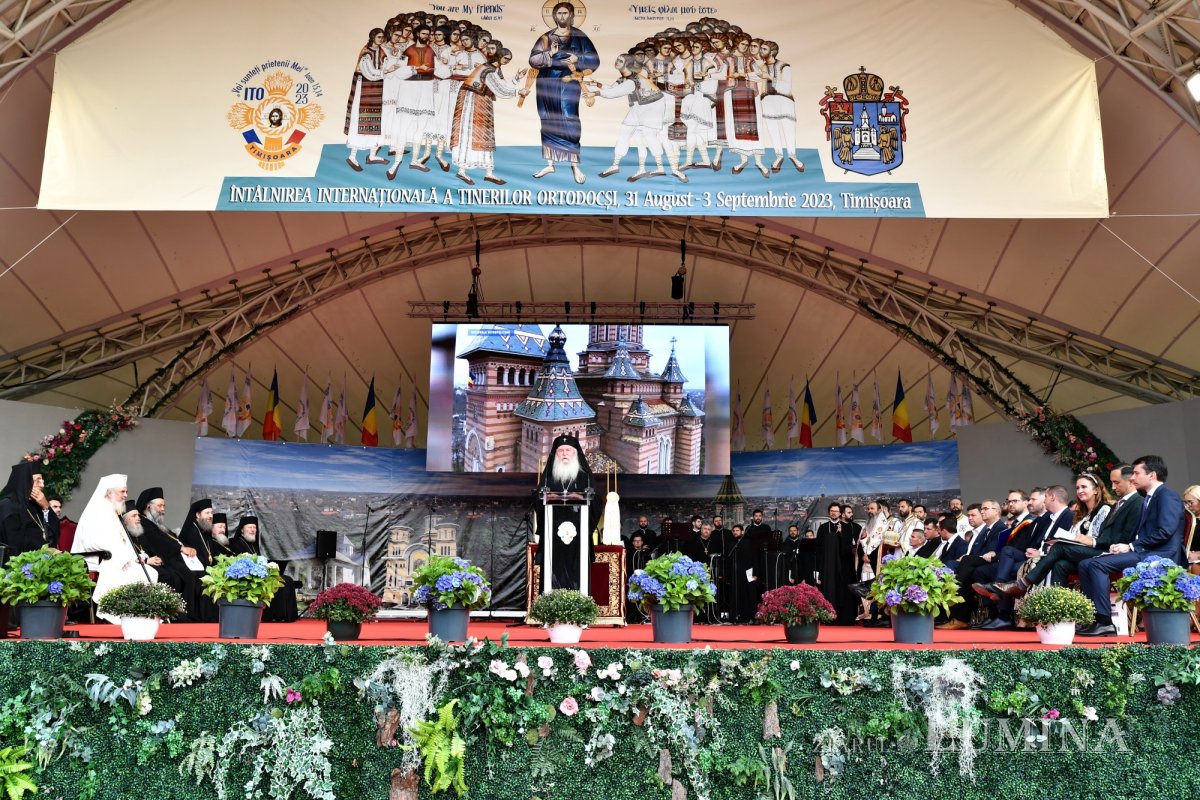 Biserica îi preţuieşte pe bunici şi îi apreciază pe cântăreţii rugători (psalţi) 287125