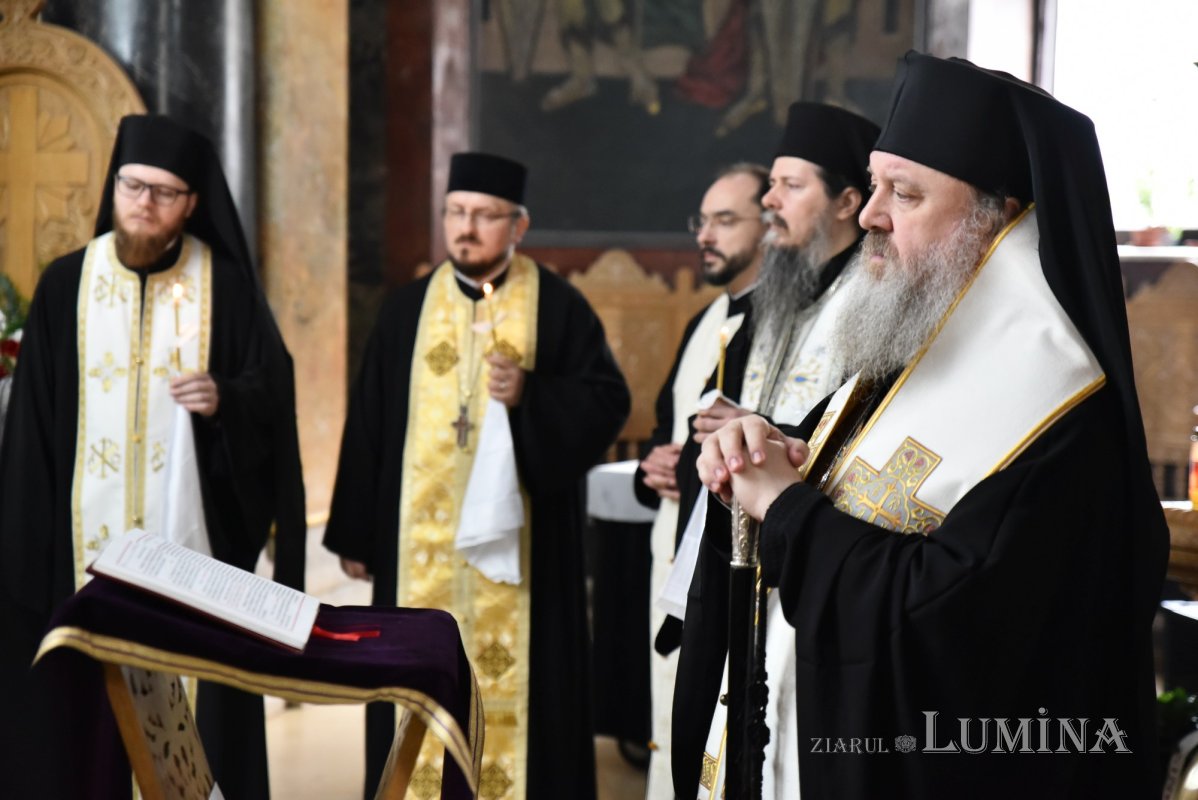 Momentul despărțirii de Alex Ștefănescu 287318