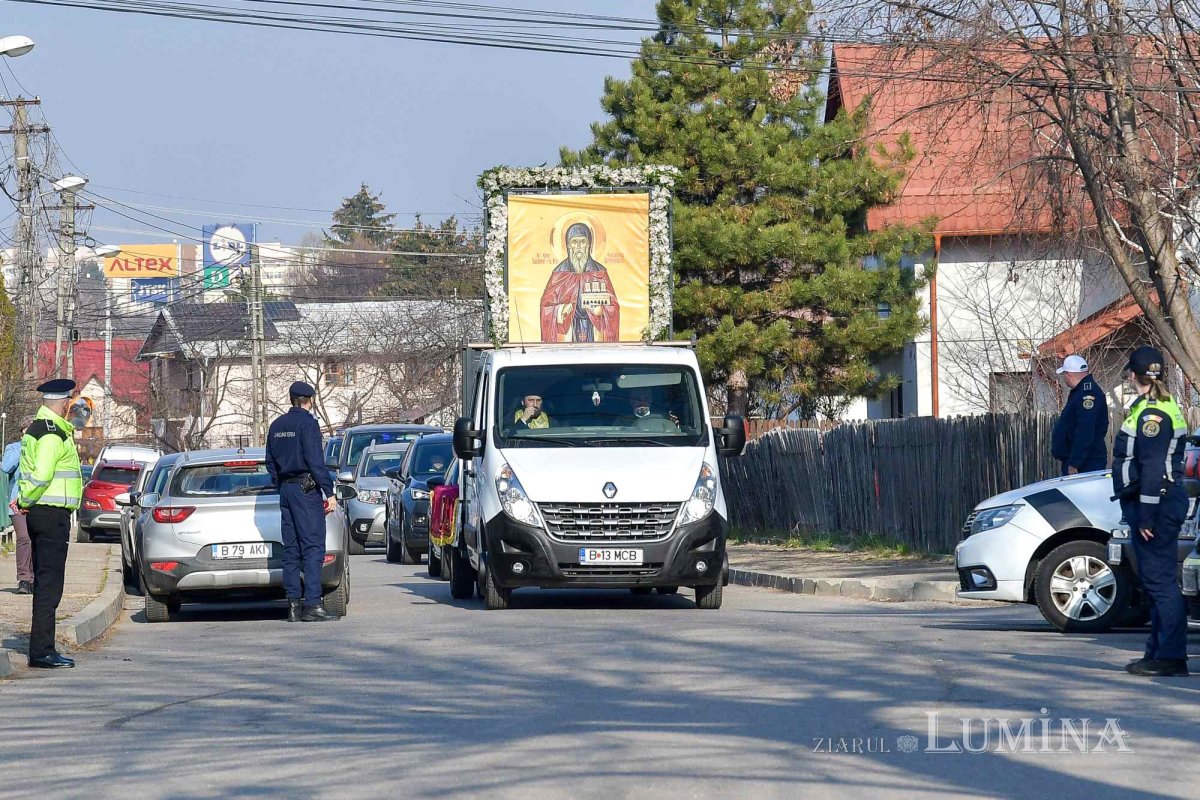 A început pelerinajul cu moaștele Sfântului Cuvios Dimitrie cel Nou 287643