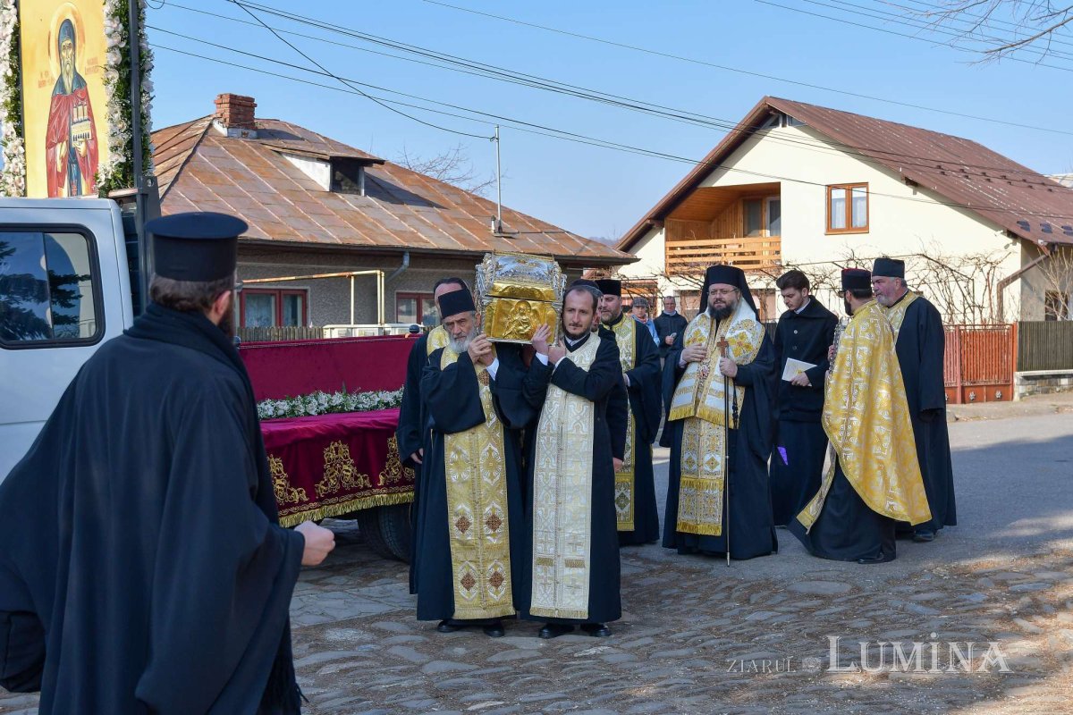 A început pelerinajul cu moaștele Sfântului Cuvios Dimitrie cel Nou 287644