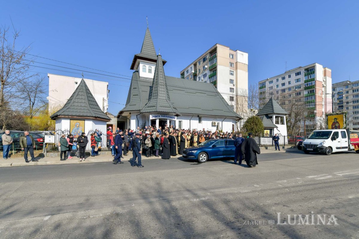 A început pelerinajul cu moaștele Sfântului Cuvios Dimitrie cel Nou 287658