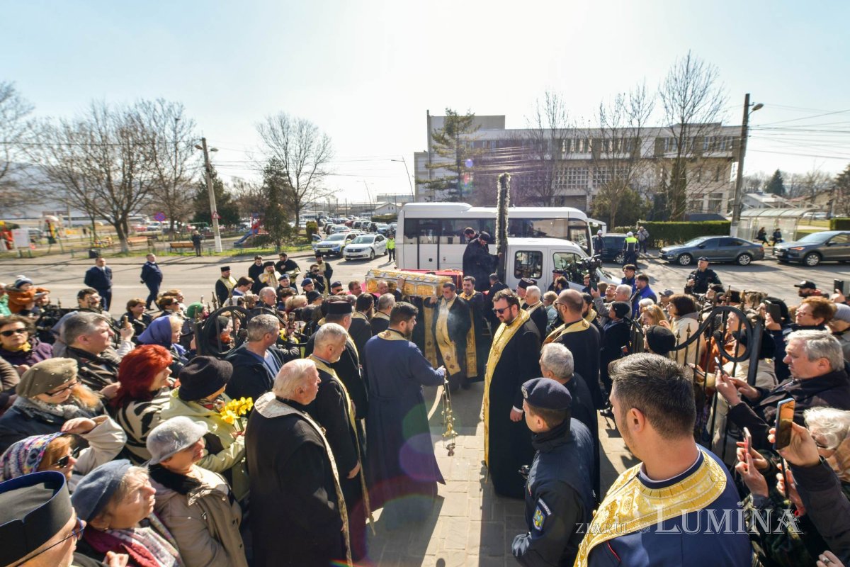 A început pelerinajul cu moaștele Sfântului Cuvios Dimitrie cel Nou 287659