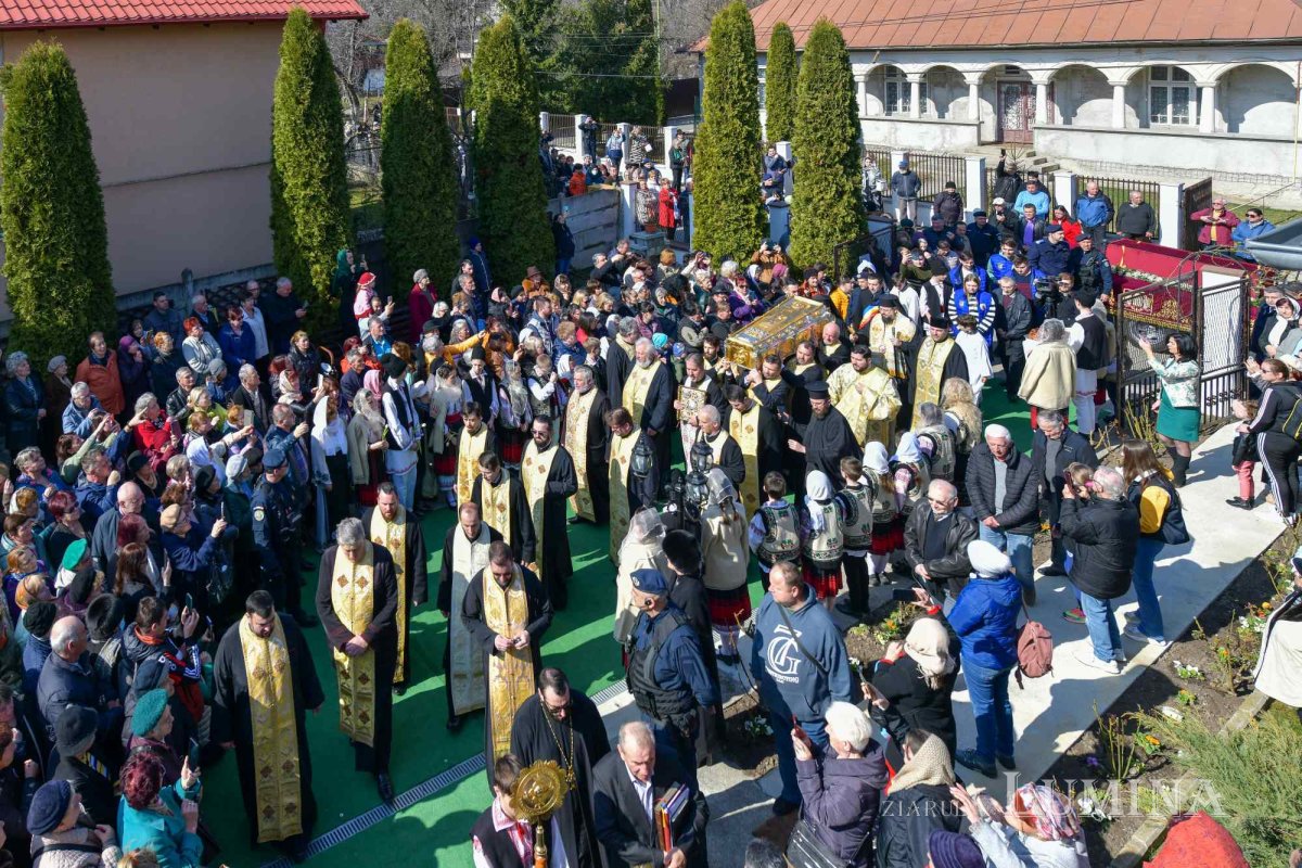 A început pelerinajul cu moaștele Sfântului Cuvios Dimitrie cel Nou 287666