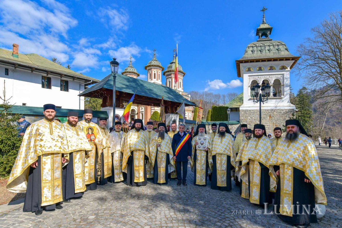 A început pelerinajul cu moaștele Sfântului Cuvios Dimitrie cel Nou 287675