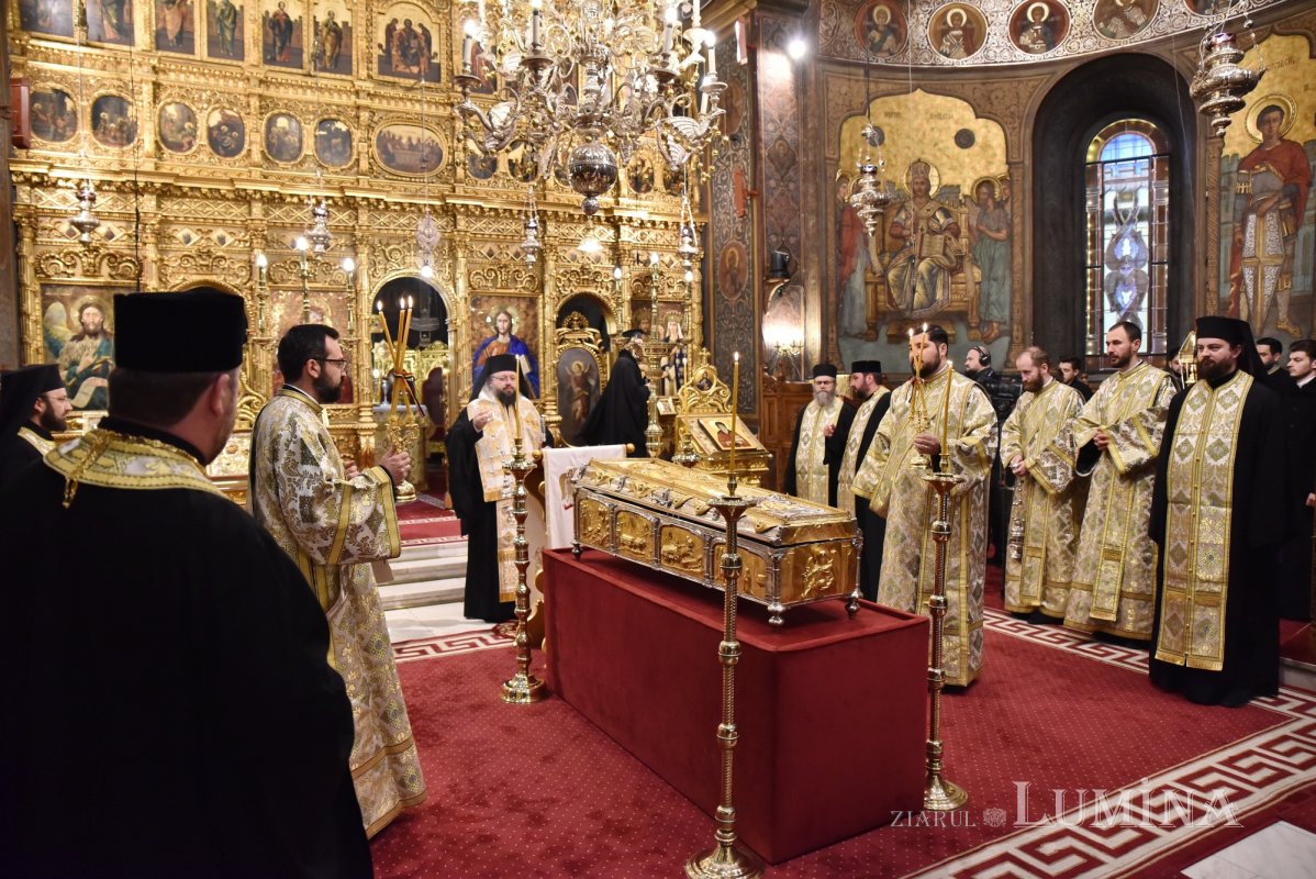 Binecuvântare la plecarea moaştelor din Catedrala Patriarhală 287472