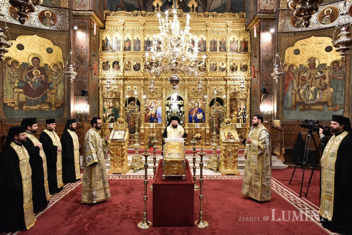 Binecuvântare la plecarea moaştelor din Catedrala Patriarhală 287477
