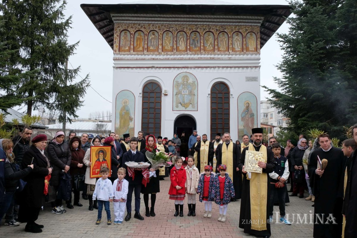 Momente istorice de comuniune și rugăciune în a doua zi de pelerinaj în Prahova 287762