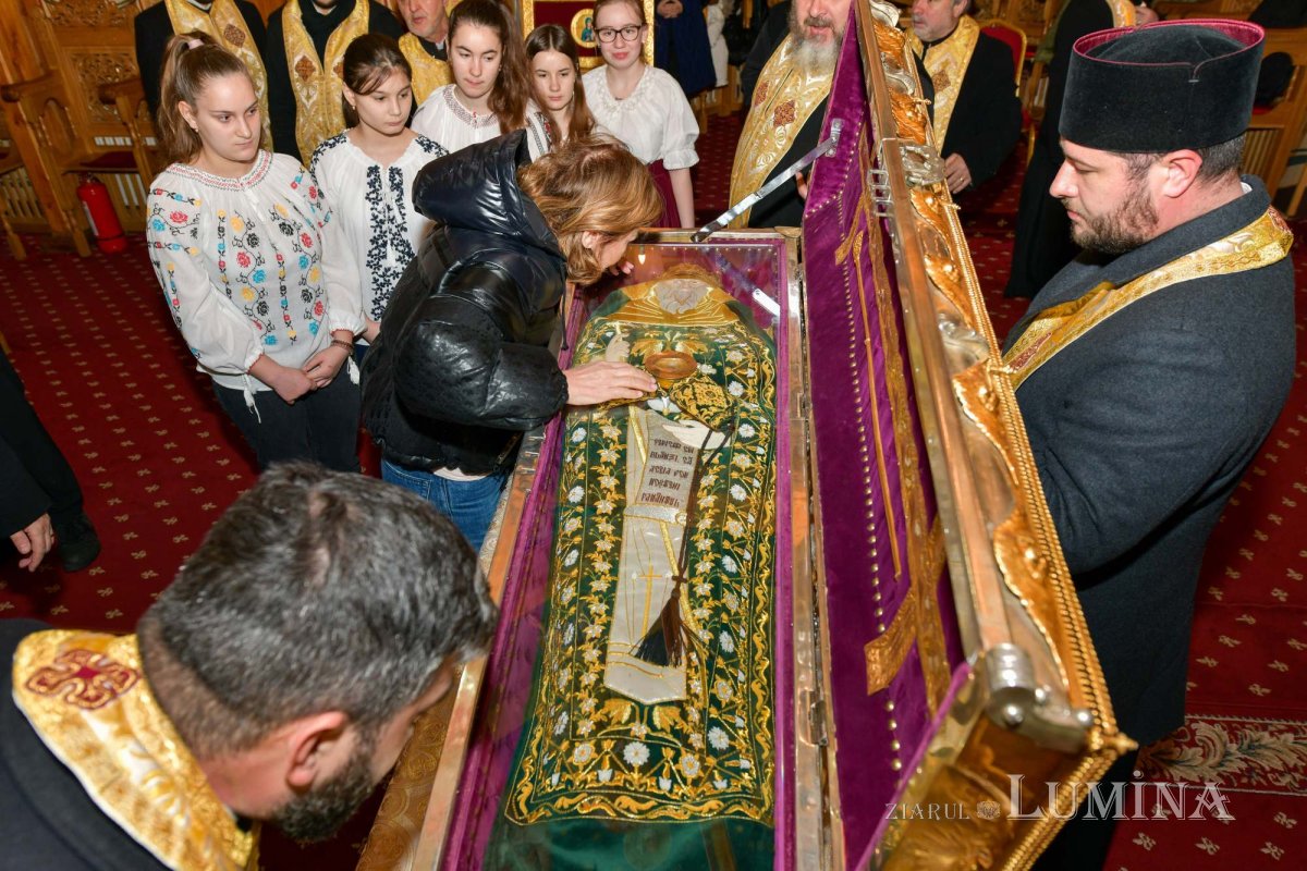 Moaștele Cuviosului Dimitrie cel Nou în ultimul protopopiat prahovean 288540