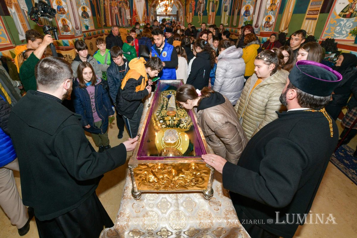 Moaștele Cuviosului Dimitrie cel Nou în ultimul protopopiat prahovean 288554