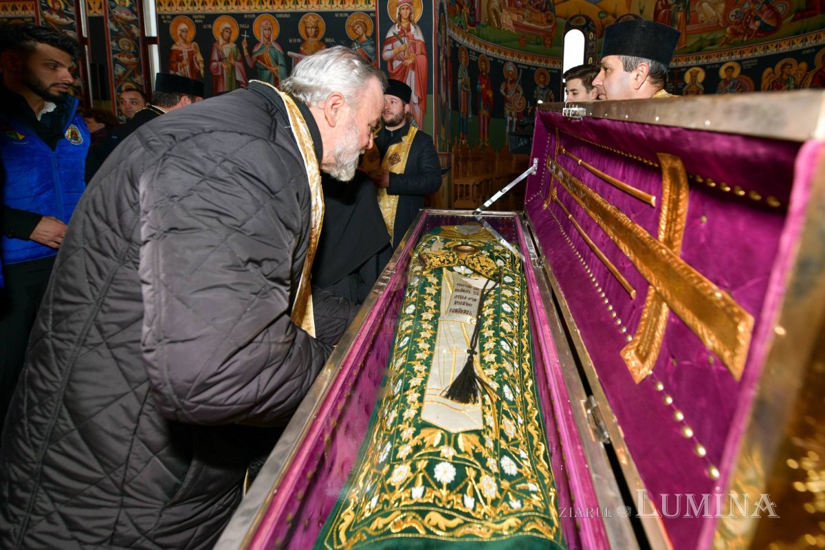 Moaștele Cuviosului Dimitrie cel Nou în ultimul protopopiat prahovean 288562