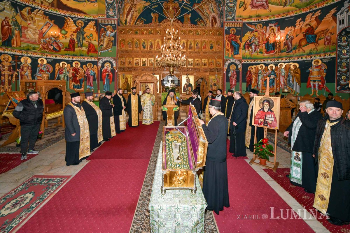 Moaștele Cuviosului Dimitrie cel Nou în ultimul protopopiat prahovean 288565