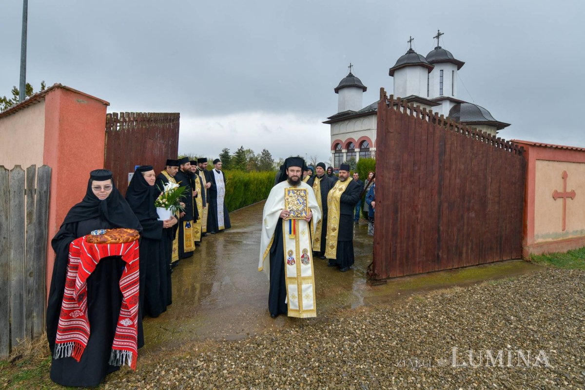 Moaștele Cuviosului Dimitrie cel Nou în ultimul protopopiat prahovean 288567