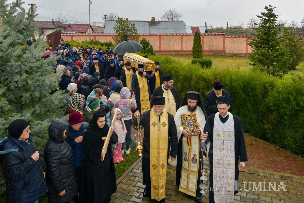 Moaștele Cuviosului Dimitrie cel Nou în ultimul protopopiat prahovean 288568