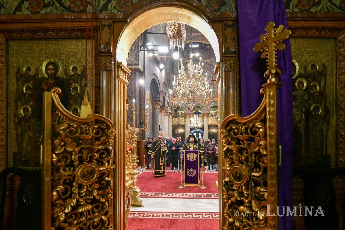 Slujba Canonului cel Mare continuă la Catedrala Patriarhală 289177