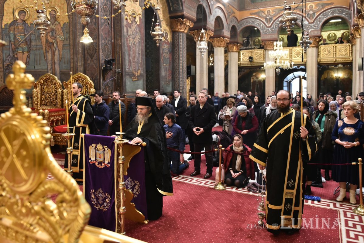 Ultima parte a Canonului de pocăință la Catedrala Patriarhală 289347