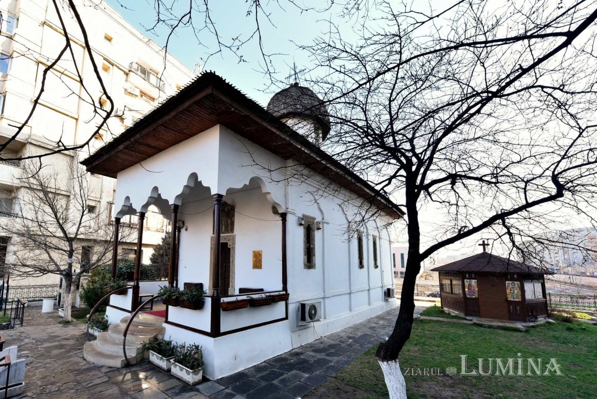 Sclipirile Luminii: Biserica Bucur Ciobanul 289365