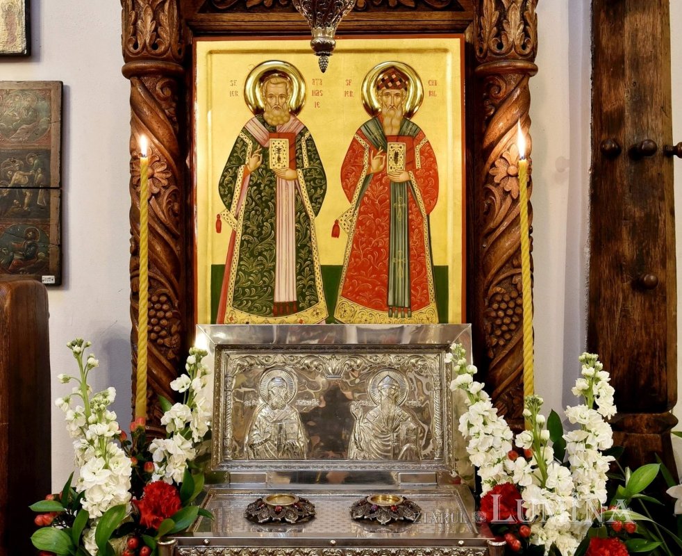 Sclipirile Luminii: Biserica Bucur Ciobanul 289371