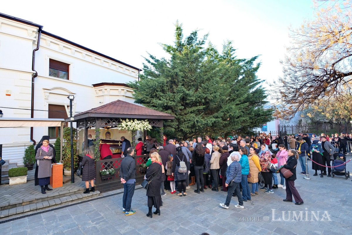 Popas duhovnicesc al Sfântului Dimitrie cel Nou la Biserica Icoanei 289527